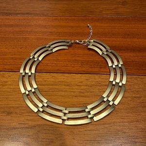 gold choker necklace